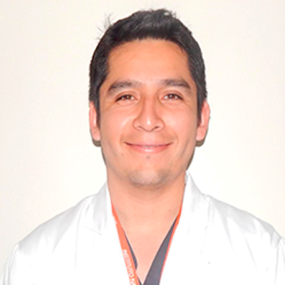 Dr. Roberto Vilches